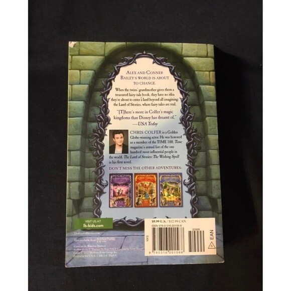 The Land of Stories By Chris Colfer Soft Cover Novel - Picture 3 of 6